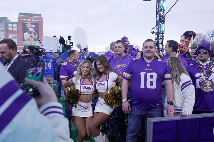 Minneapolis submits bid to host 2028 NFL Draft