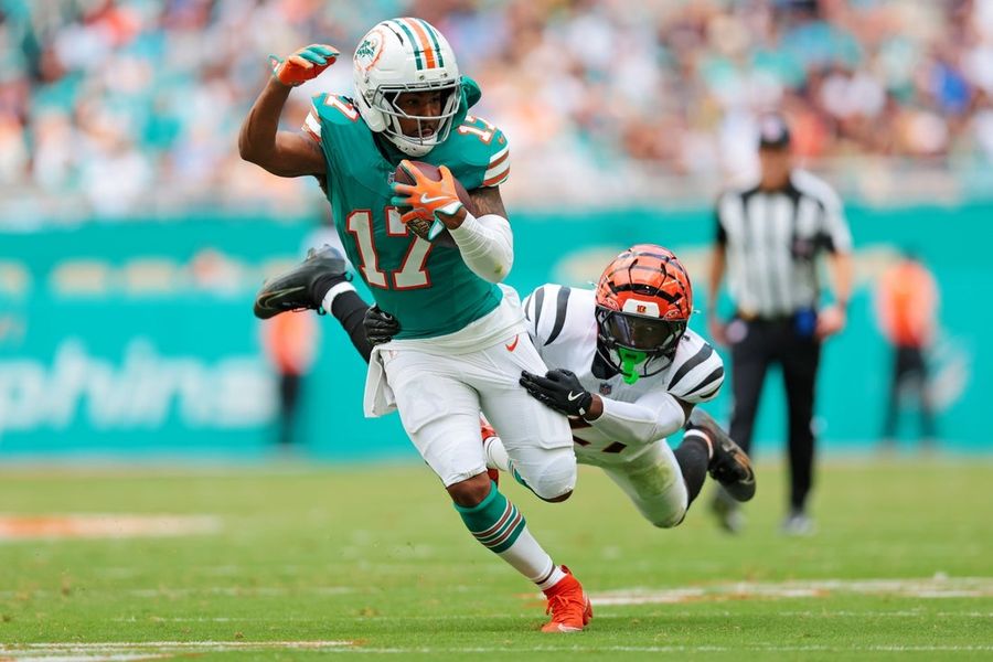 Jaylen Waddle thrilled about reunion with Broncos star Patrick Surtain II