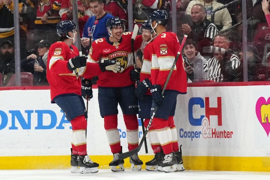 Panthers embark on five-goal first period to wallop Senators